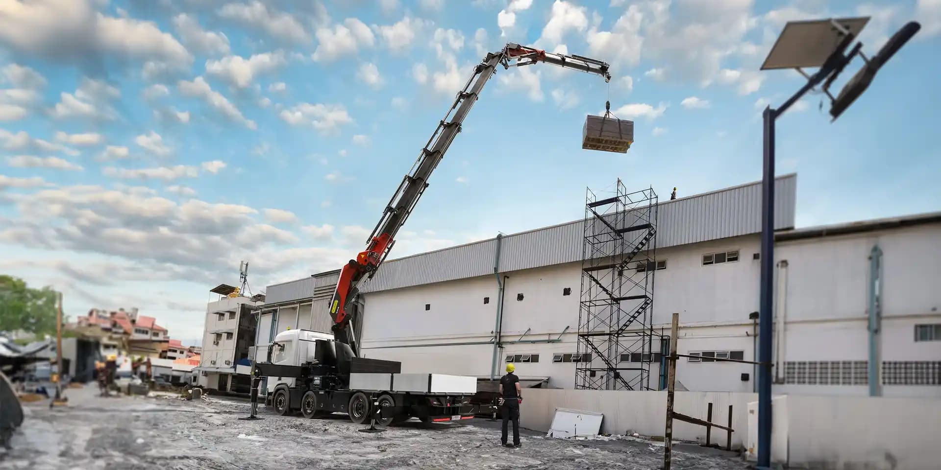 Palfinger Introduces New TEC Heavy-Duty Cranes