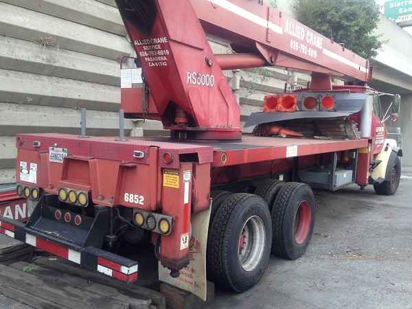 Crane
