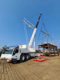 2021 TADANO ATF 400G-6    450 US Ton (400 Metric Ton) 6 Axle All Terrain Crane.