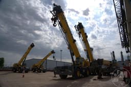 2013 GROVE RT890E Serial#:233809