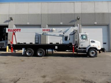 Elliott Boom Truck 30105 On Western Star 4700