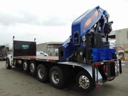 Pm Articulating Cranes 100024 On Kenworth T880