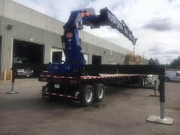 Pm Articulating Cranes 100024 Rear Mount On Fontaine Trailer