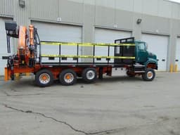 Pm Articulating Cranes 41 On Western Star 4700