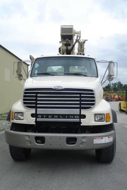 National Crane Boom Truck 890D