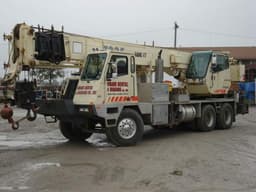 Terex Hydraulic Truck Crane T335 200757
