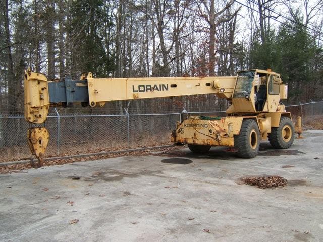 Lorain Rough Terrain Crane Lrt230 201426