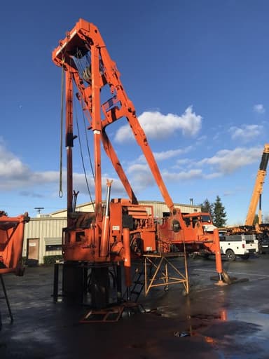 Manitowoc Crawler Crane 2250 Iii 210347