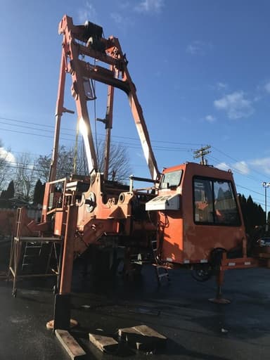 Manitowoc Crawler Crane 2250 Iii 210347