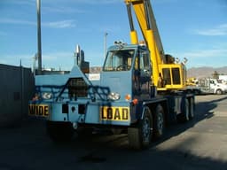 P H Hydraulic Truck Crane T759