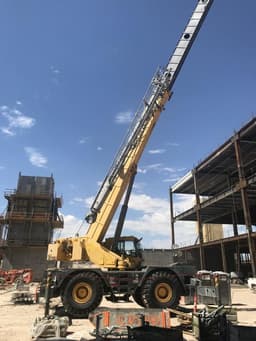 Grove Rough Terrain Crane Rt875C