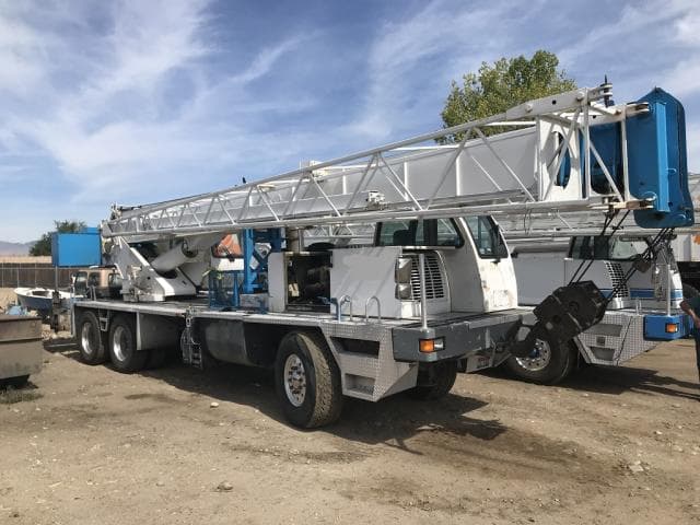 Crane