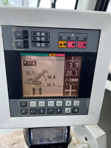 Tadano Mantis Crawler Crane 6010