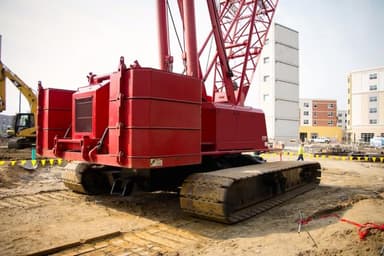 Manitowoc Crawler Crane 777 S2