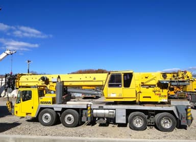 Grove Hydraulic Truck Crane Tms900E