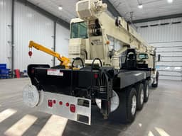 National Crane Boom Truck 1400A 213296