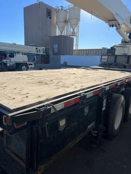 National Crane Boom Truck 900A 213498
