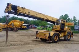 Grove Rough Terrain Crane Rt522 203236