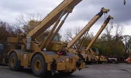 Grove Rough Terrain Crane Rt740 204047