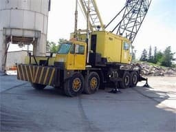 P H Lattice Truck Crane 790