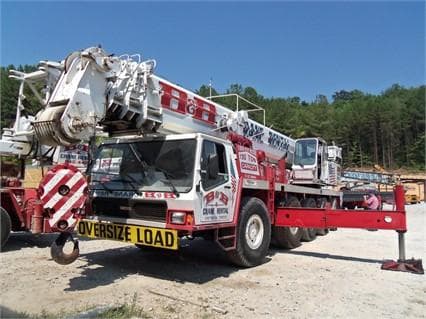 Krupp All Terrain Crane Kmk5100