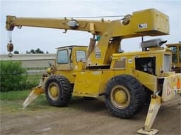 Grove Rough Terrain Crane Rt58A