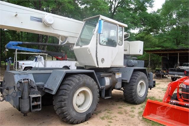 Lorain Rough Terrain Crane Lrt275D 210020