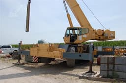 Grove Rough Terrain Crane Rt730B 210069