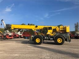 Grove Rough Terrain Crane Rt765E