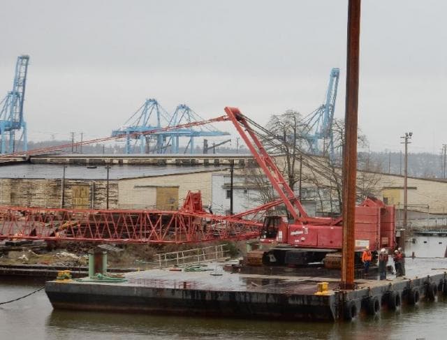 Manitowoc Crawler Crane Manitowoc 999