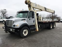National Crane Boom Truck 671E 212042